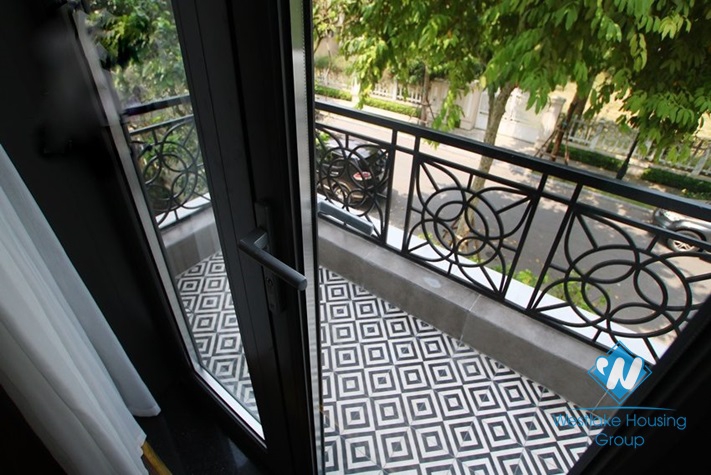 Beautiful villa for rent in Vinhomes Riverside, Hanoi